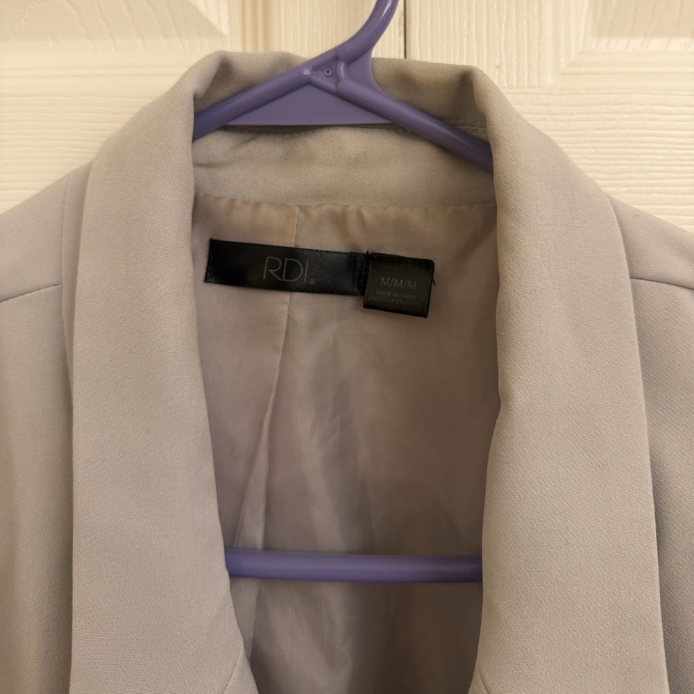 Light Gray Double-Breasted Blazer - image 4